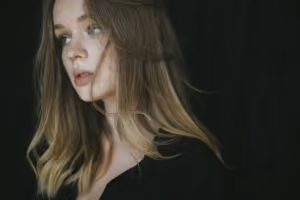 Élise - par Solenne Kakovsky